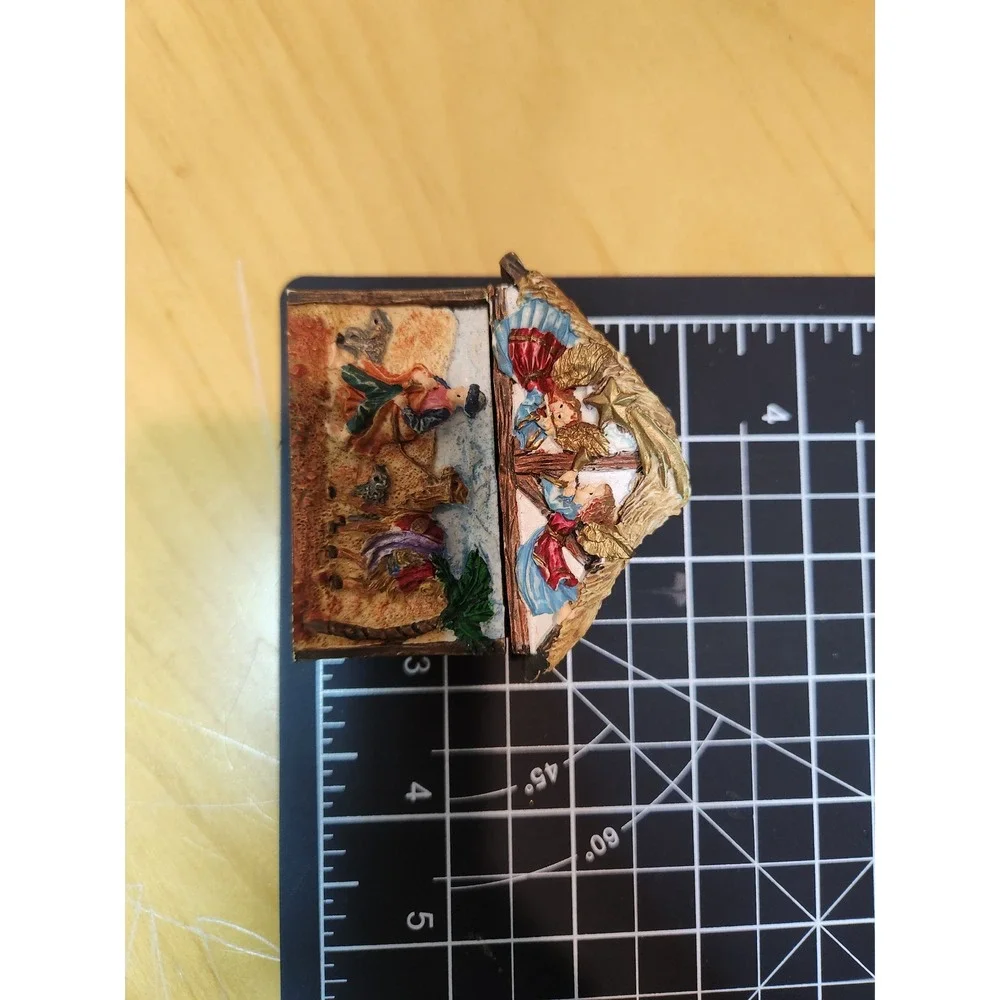 Vintage Wooden Nativity Folding Box Hinged Mini Shrine Christmas Decor 90s‎
